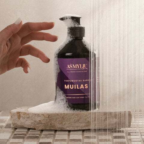 Parfumuotas rankų muilas "AŠ MYLIU SAVE" 500 ML.